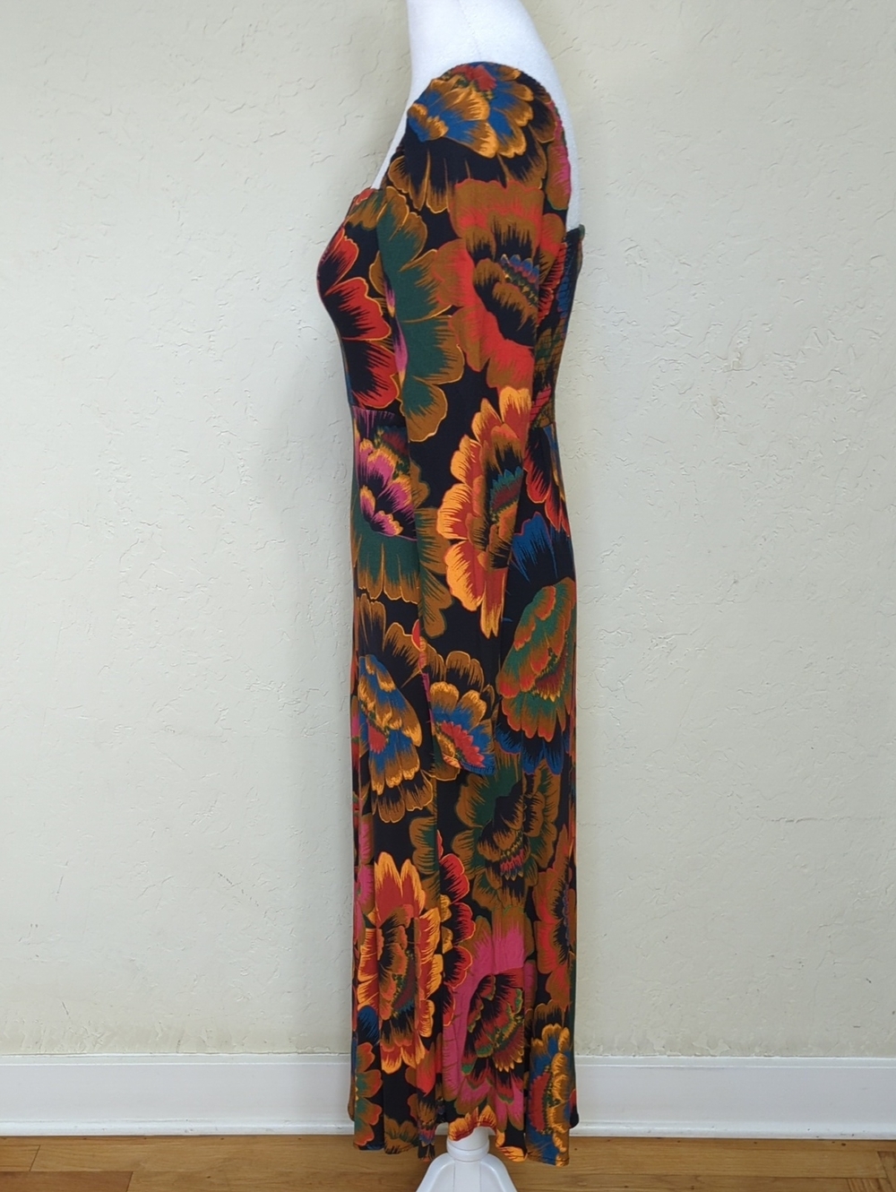 NEW FARM Rio Colorful Flowers Square-Neck Smocked Back Midi Dress Size XS - Picture 8 of 16